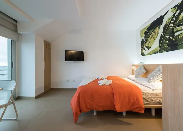 アパート Living Canteras Homes - Front-line